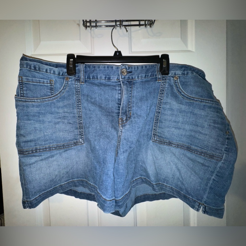 Cato size 24w shorts
